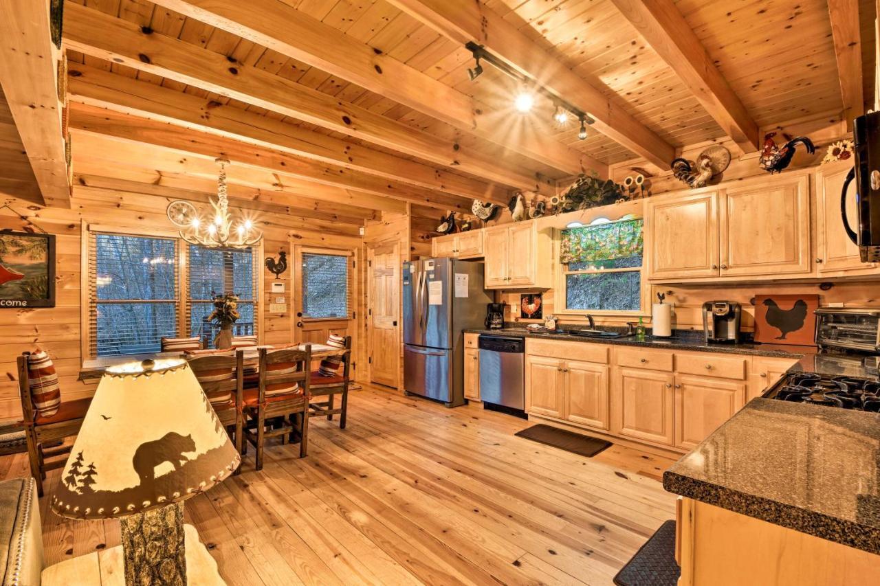 Riverside Ellijay Cabin With Hot Tub And Game Room Esterno foto